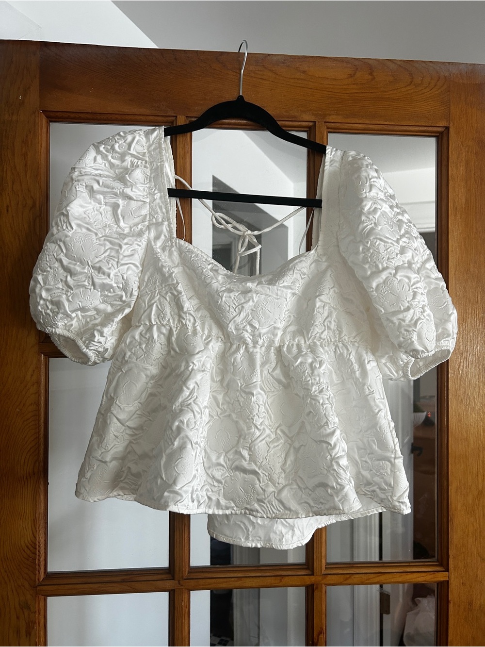 H&M White Puff-Sleeve Embroidered Babydoll Top